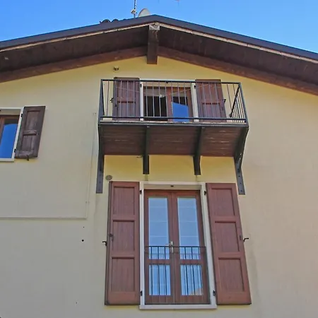 Apartment Attico Florian Vesio By Gardadomusmea Tremosine
